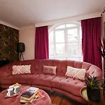 Forget-Me-Not House 3 Bed Home In York Centre - Free Parking