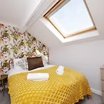 Forget-Me-Not House 3 Bed Home In York Centre - Free Parking