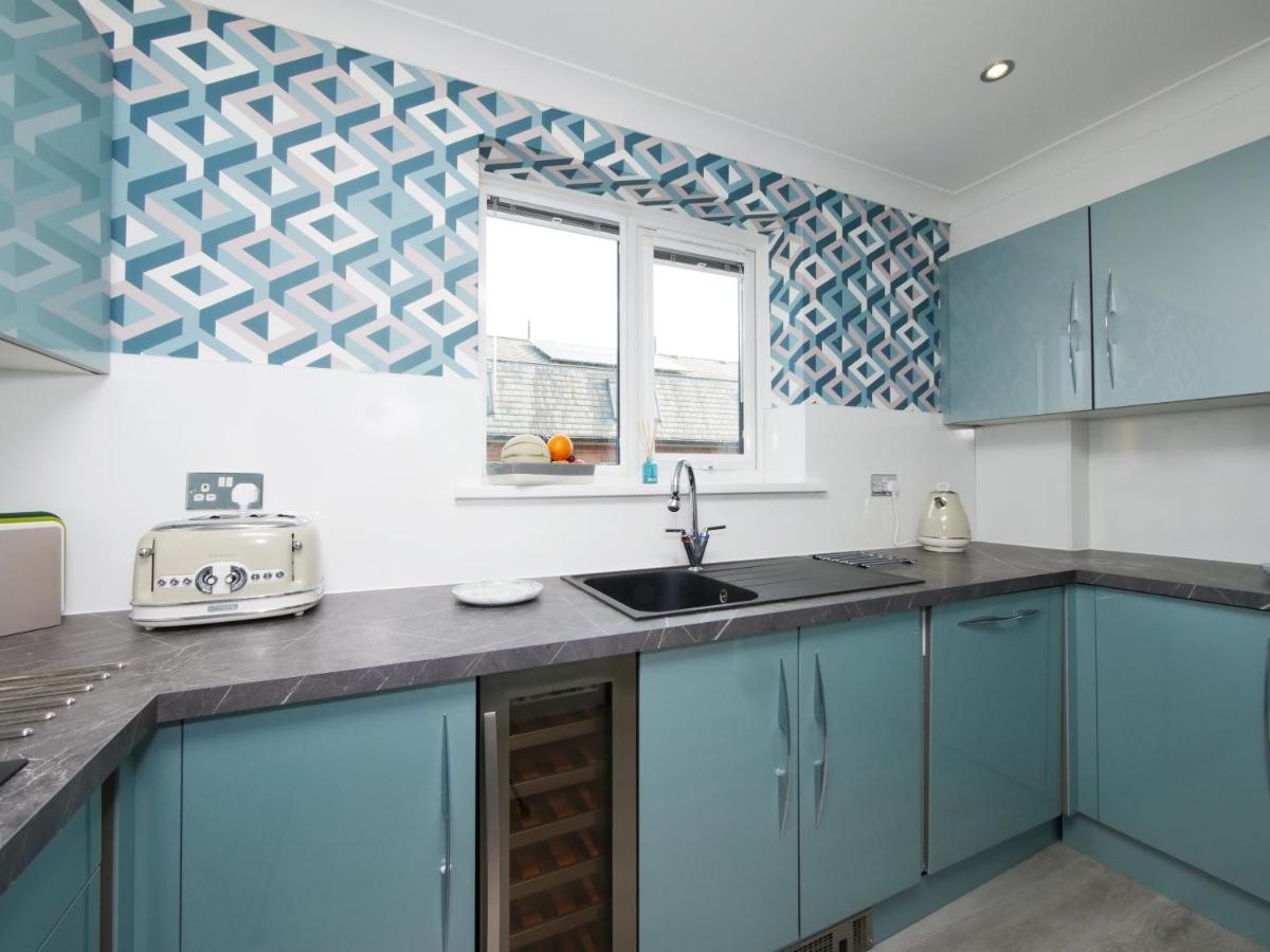 Forget-me-not House 3 Bed In Centre - Free Parking Holiday home